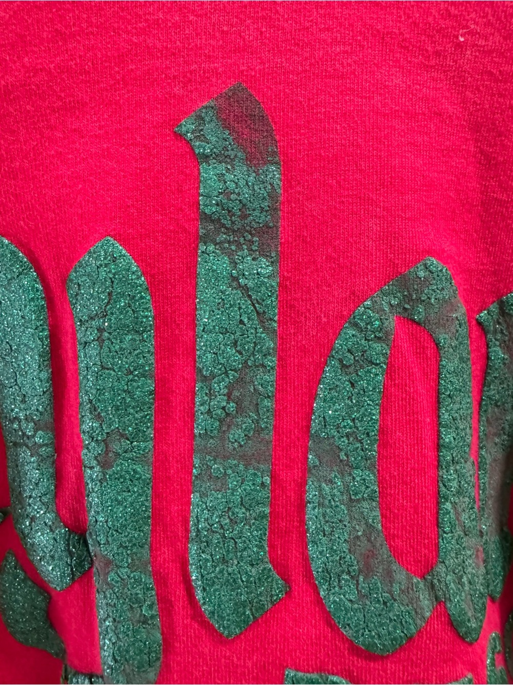 Disney Red Holiday Crewneck Top Disneyland 2018 - Picture 6 of 6